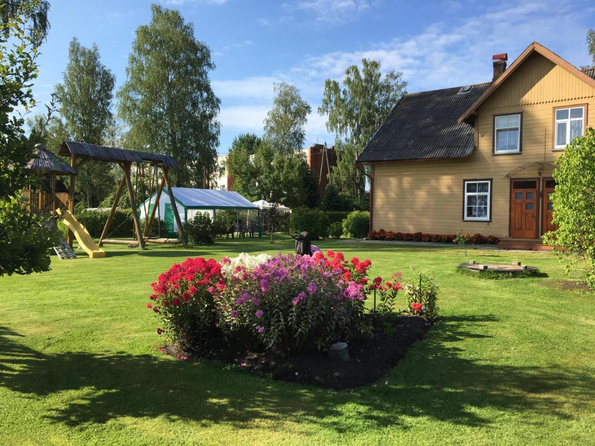 Kruminmaja Staicele Buitenkant foto